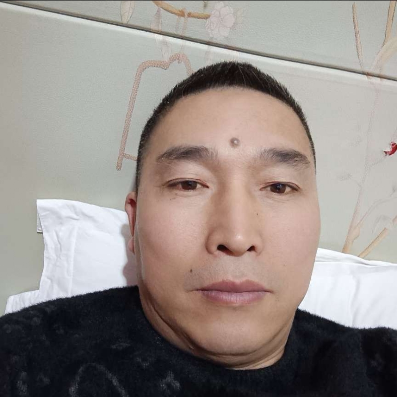 痴情男的第一张照片--襄阳相亲服务中心