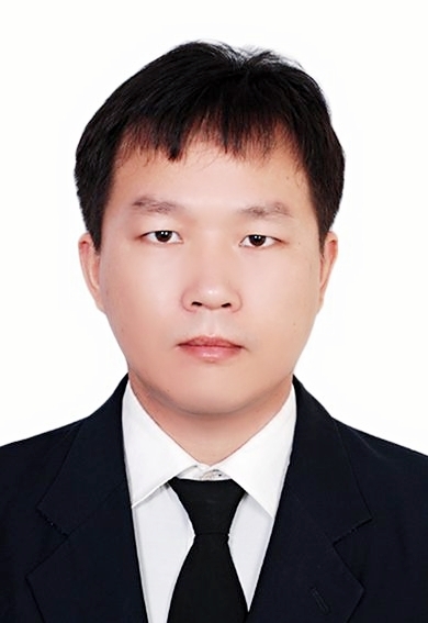 草帽借箭的第一张照片--襄阳相亲服务中心