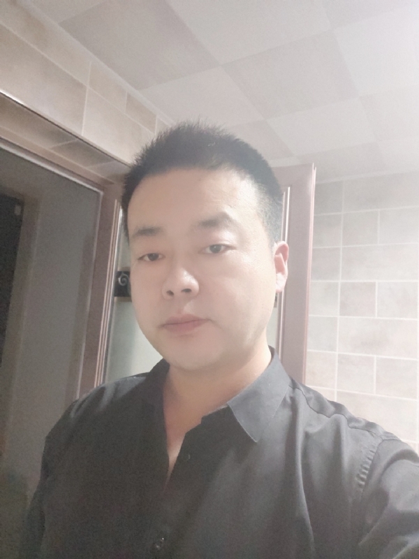 yangyongpingaoi的第二张照片--襄阳相亲服务中心