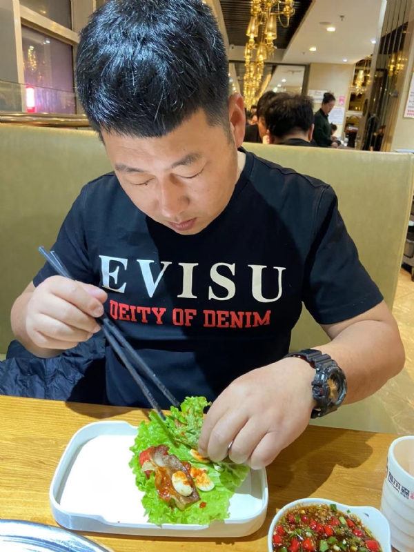砒霜的第一张照片--襄阳相亲服务中心