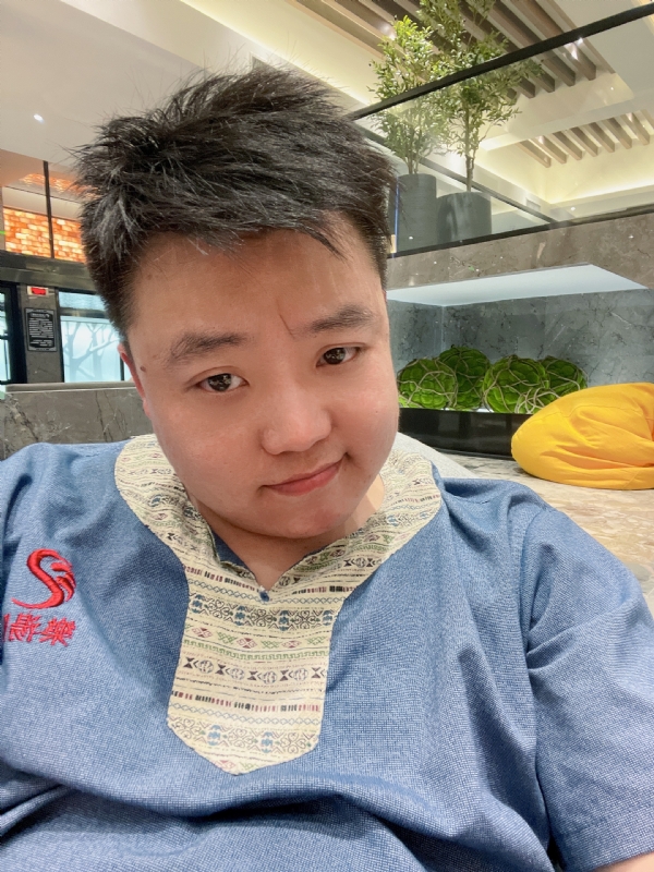 小恶魔的第一张照片--襄阳相亲服务中心