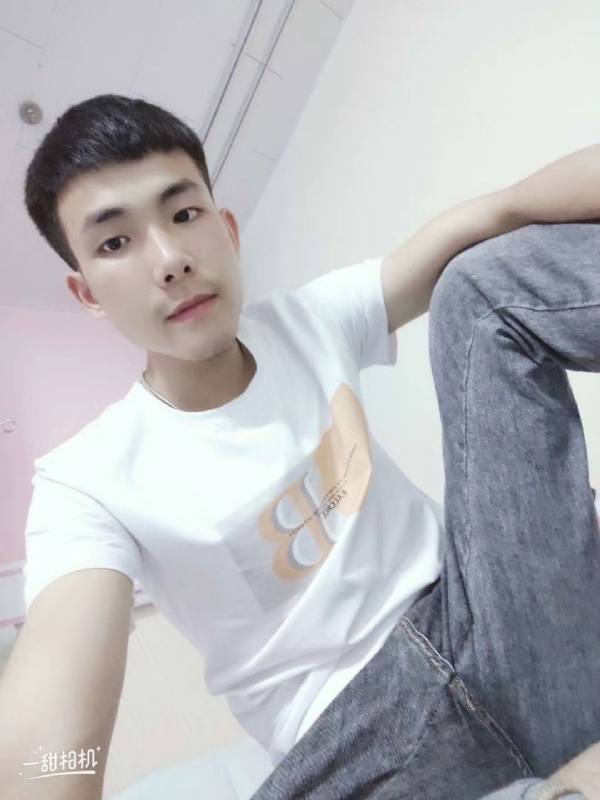 爱Q我的第一张照片--襄阳相亲服务中心