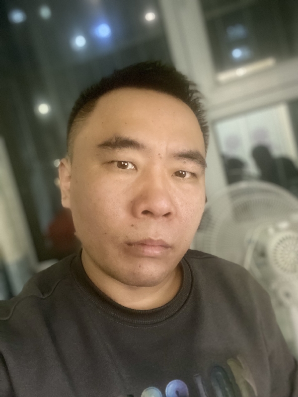 云的第四张照片--襄阳相亲服务中心