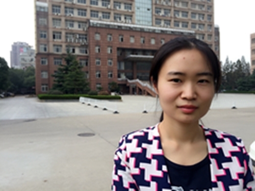 女儿征婚的第一张照片--襄阳相亲服务中心
