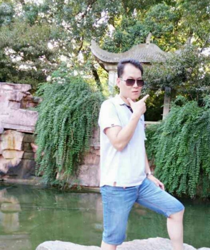 随缘的第一张照片--襄阳相亲服务中心