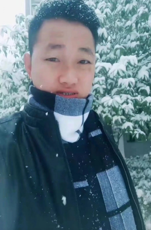 为爱拼一回的第一张照片--襄阳相亲服务中心
