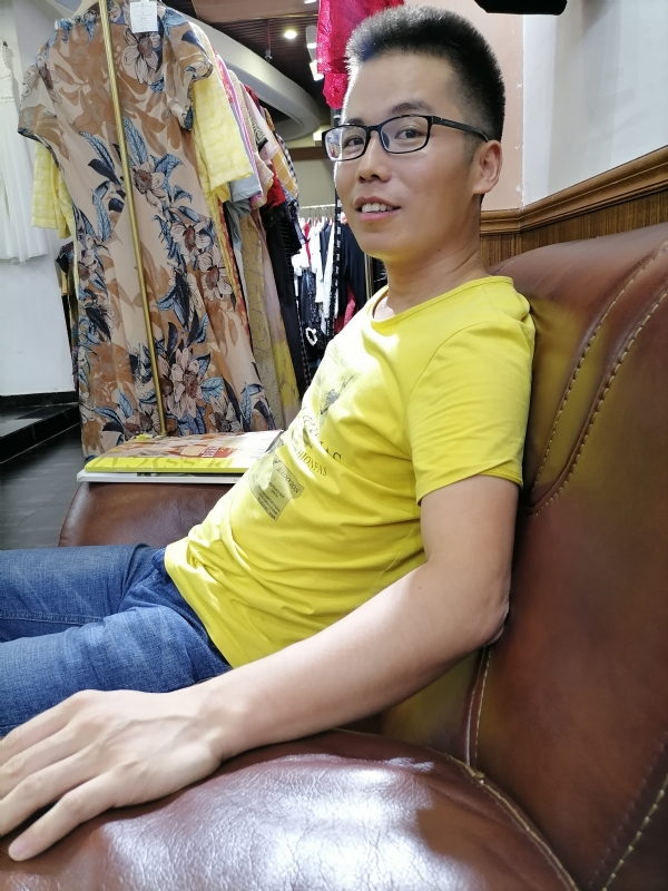 汪顺鹏的第二张照片--襄阳相亲服务中心