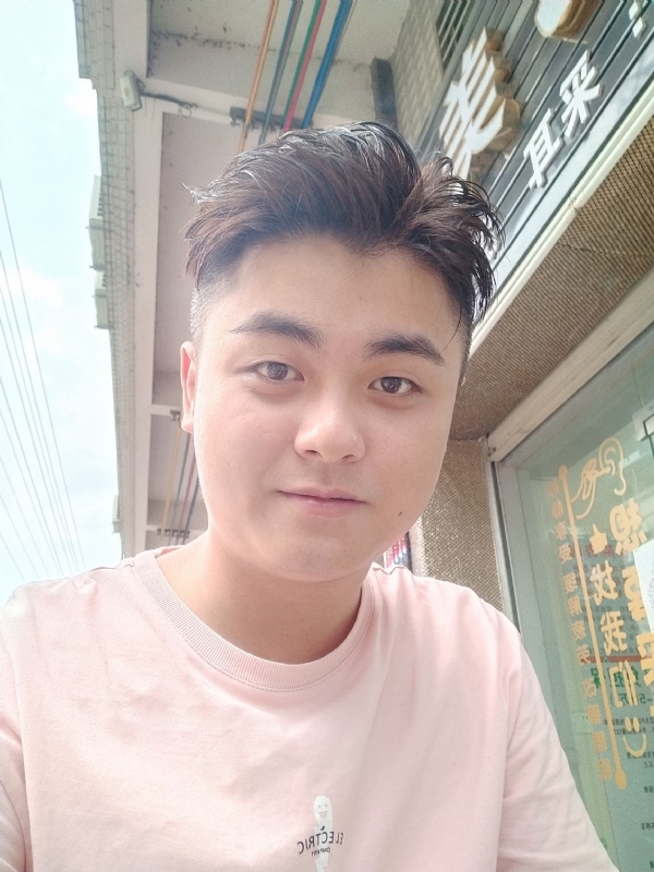 李健诚的第一张照片--襄阳相亲服务中心