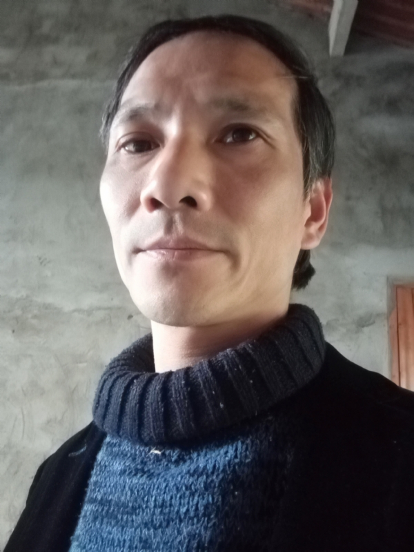 僵尸叔叔的第四张照片--襄阳相亲服务中心