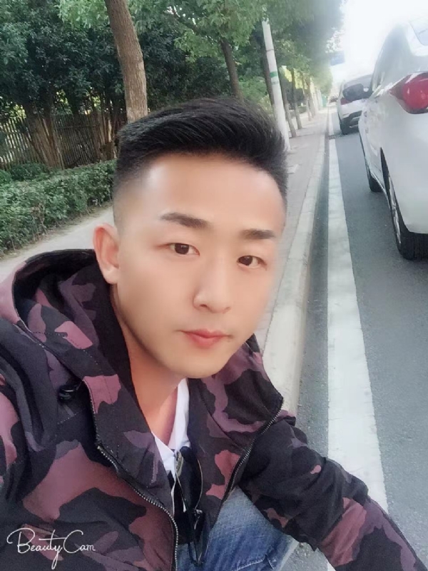归心的第二张照片--襄阳相亲服务中心