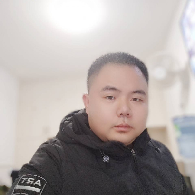 珍惜眼前人的第一张照片--襄阳相亲服务中心