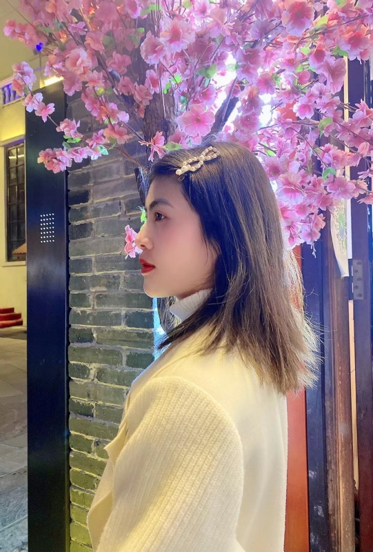 大眼妹的第一张照片--襄阳相亲服务中心