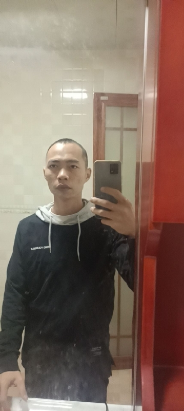黄钟溢的第一张照片--襄阳相亲服务中心