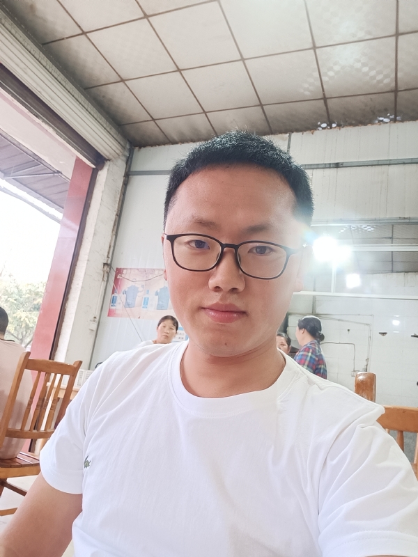 简单快了的第一张照片--襄阳相亲服务中心