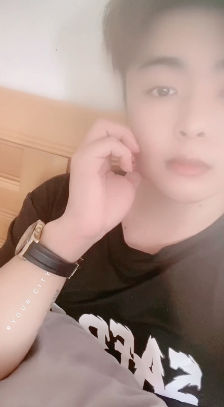 90后的第二张照片--襄阳相亲服务中心