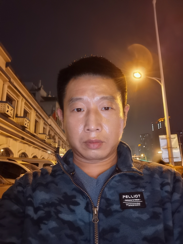偷偷说的第二张照片--襄阳相亲服务中心