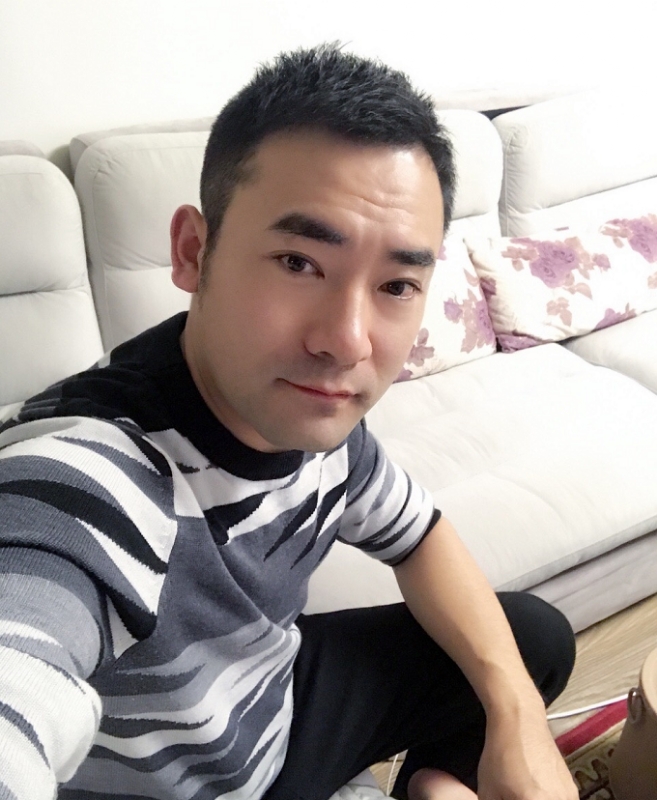 随风的第一张照片--襄阳相亲服务中心
