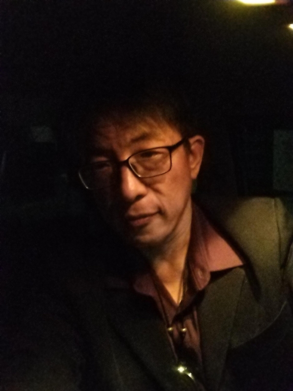 隱姓埋名的第一张照片--襄阳相亲服务中心