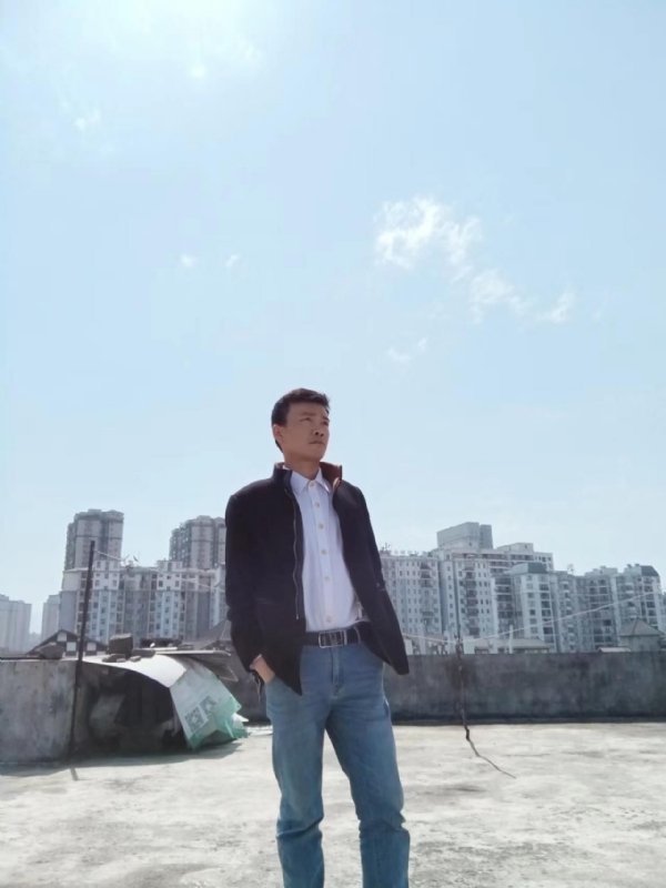 蓝色心情的第一张照片--襄阳相亲服务中心