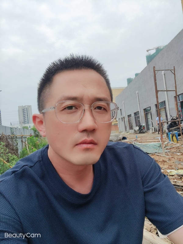 清风烈酒的第二张照片--襄阳相亲服务中心