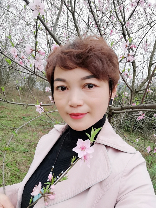 转角遇到你的第一张照片--襄阳相亲服务中心