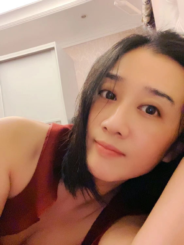 HongYu的第一张照片--襄阳相亲服务中心