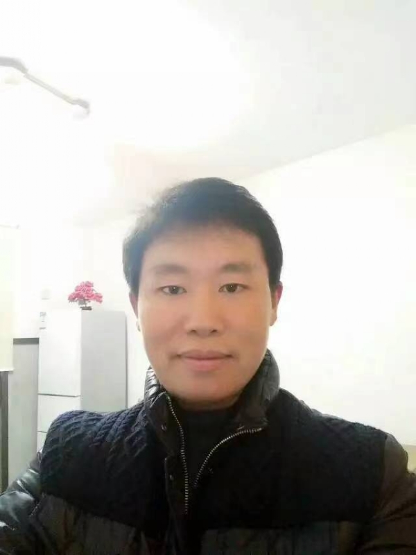 擎天柱的第一张照片--襄阳相亲服务中心