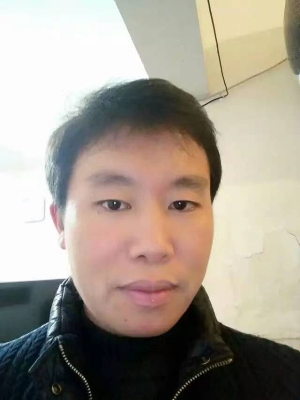 擎天柱的第三张照片--襄阳相亲服务中心