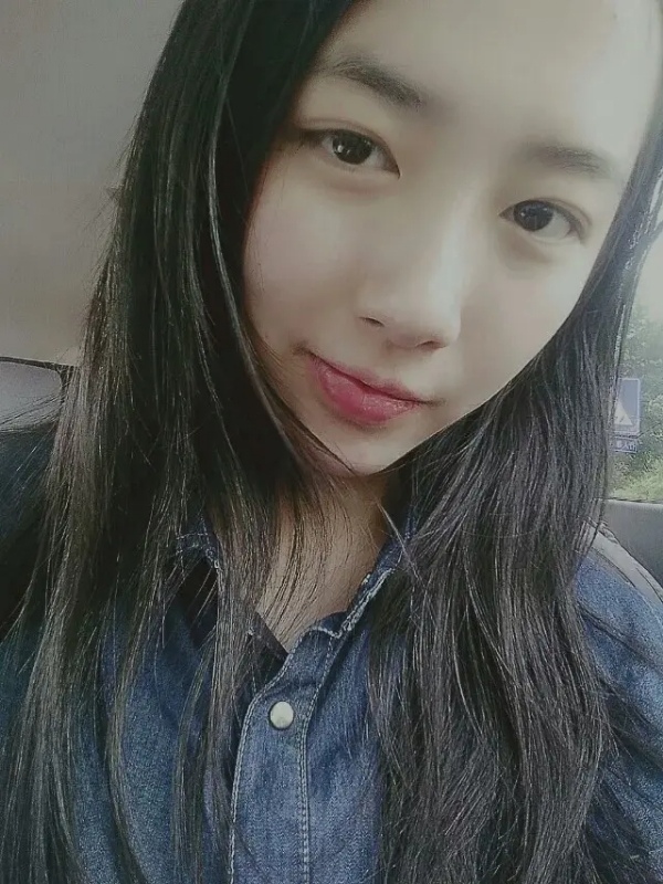 小她的第一张照片--襄阳相亲服务中心