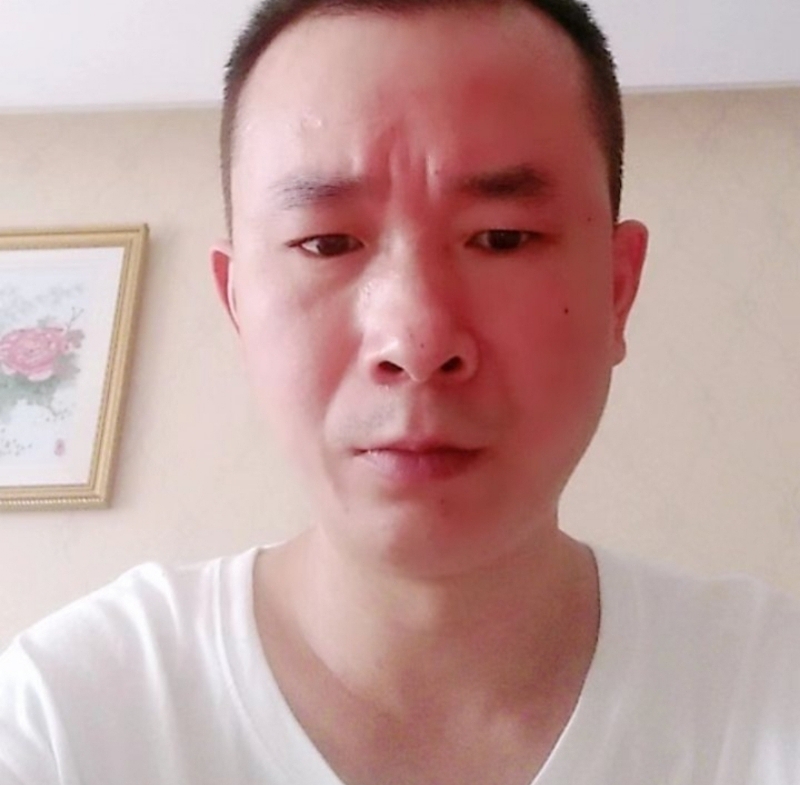 自由飞翔的第三张照片--襄阳相亲服务中心