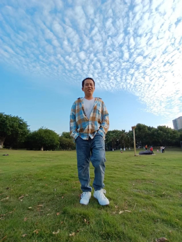 曹先生的第三张照片--襄阳相亲服务中心
