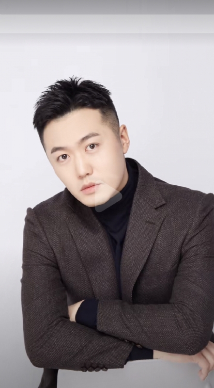 杨天枭的第一张照片--襄阳相亲服务中心