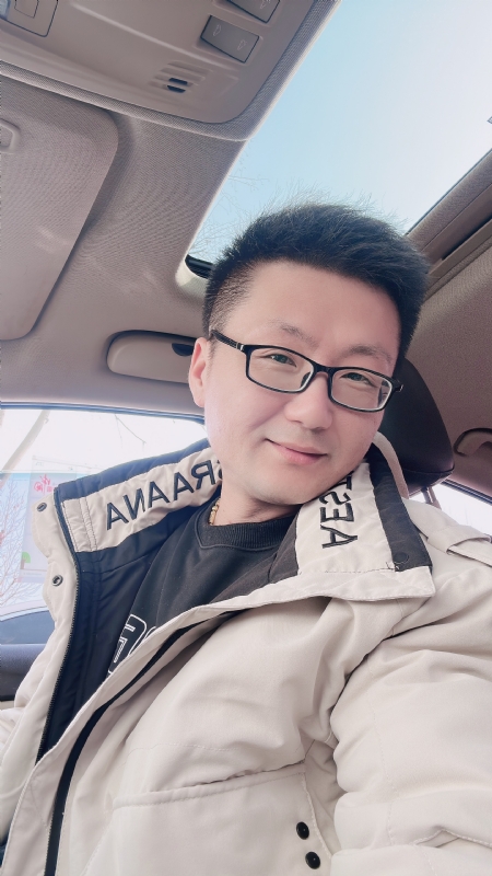 不离不弃的第二张照片--襄阳相亲服务中心
