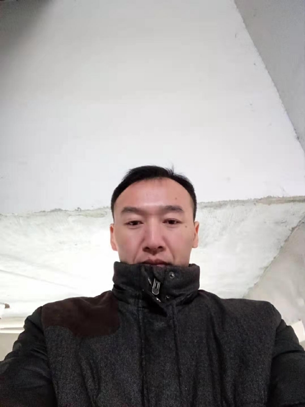 孤狼的第三张照片--襄阳相亲服务中心