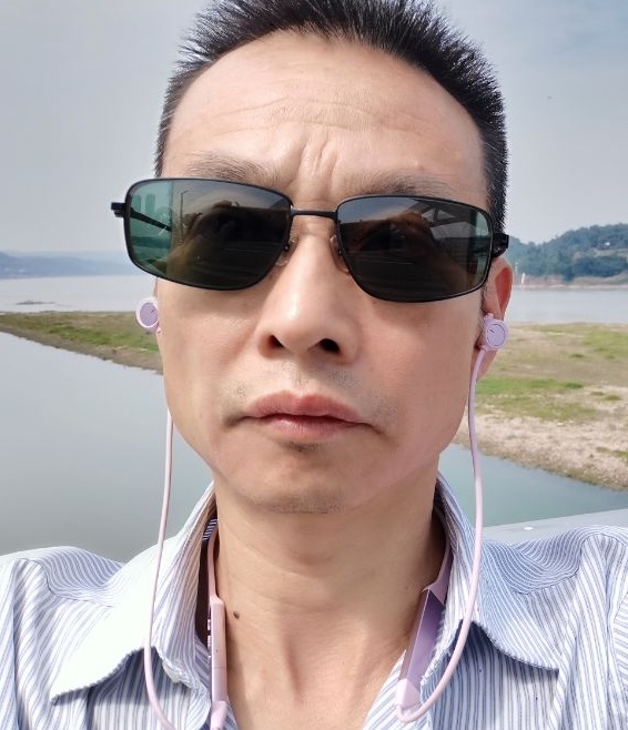 猪哥哥的第二张照片--襄阳相亲服务中心