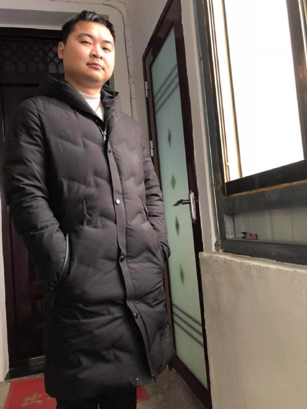 末端的第一张照片--襄阳相亲服务中心