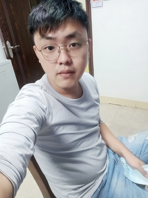 小林子的第二张照片--襄阳相亲服务中心