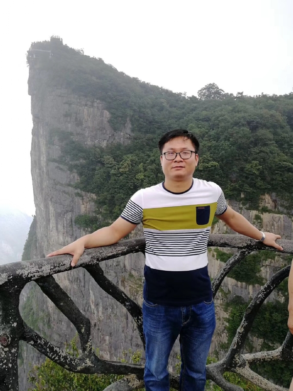 江汉的第一张照片--襄阳相亲服务中心