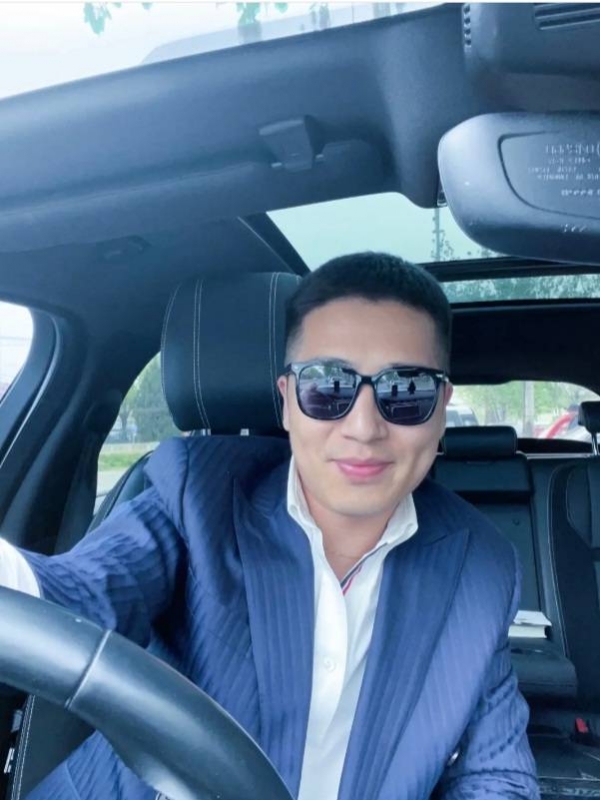 Andy的第一张照片--襄阳相亲服务中心