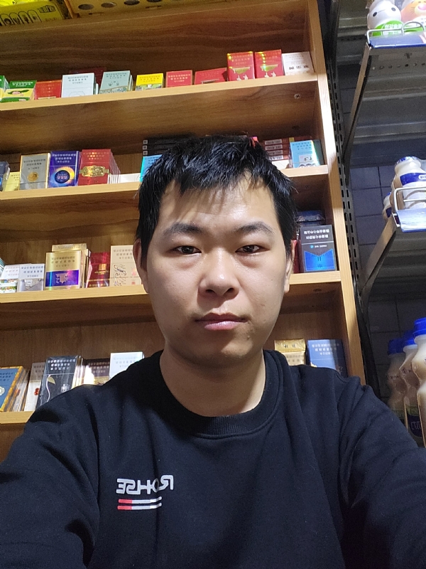 路途中的暖风的第一张照片--襄阳相亲服务中心