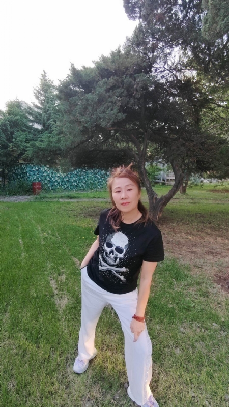 晚霞的第二张照片--襄阳相亲服务中心