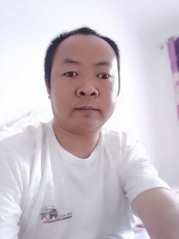 张家小伙子的第三张照片--襄阳相亲服务中心