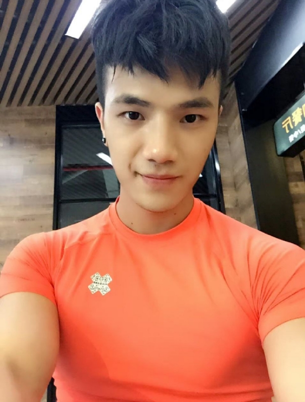 航航的第一张照片--襄阳相亲服务中心