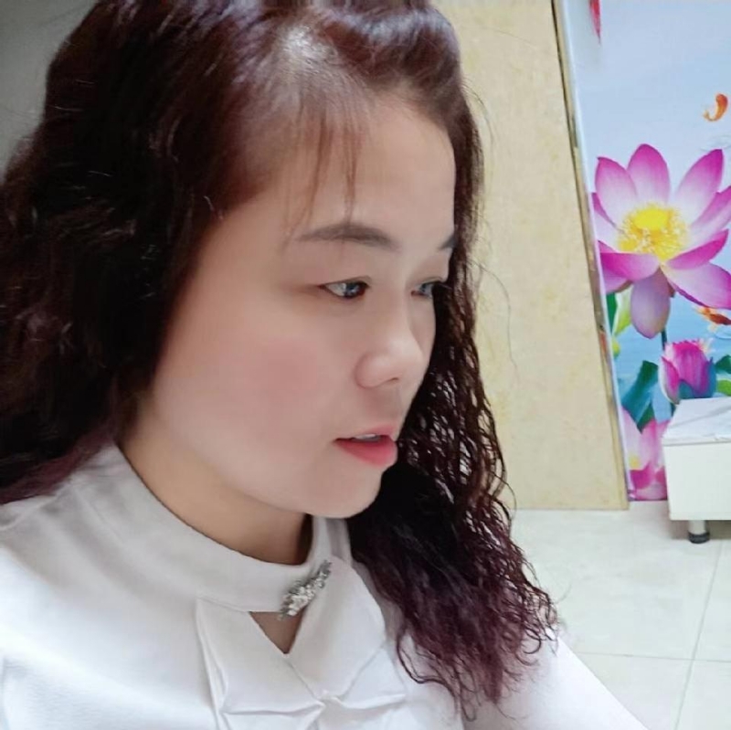 顾枸丽的第二张照片--襄阳相亲服务中心