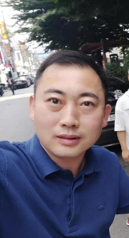 李龙的第一张照片--襄阳相亲服务中心