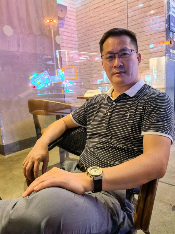 Allan的第三张照片--襄阳相亲服务中心