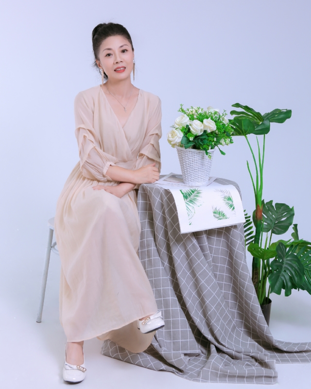 Anna的第一张照片--襄阳相亲服务中心