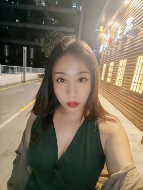 叶子青青的第三张照片--襄阳相亲服务中心