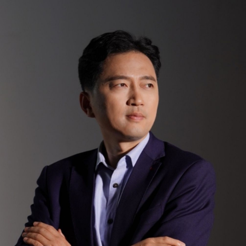 诗与远方的第一张照片--襄阳相亲服务中心
