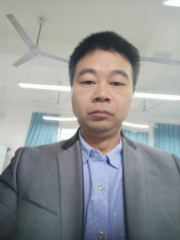 cyc的第一张照片--襄阳相亲服务中心
